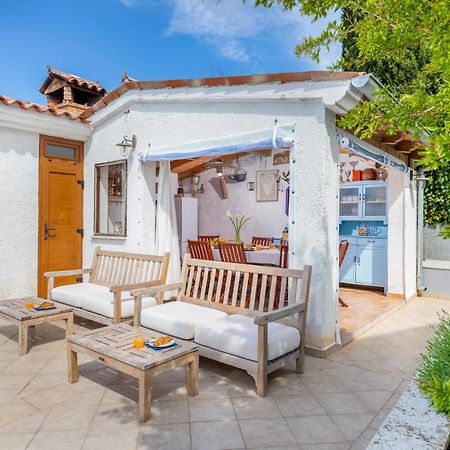 Nature & Sea Holiday Home With Pool Пула Екстериор снимка