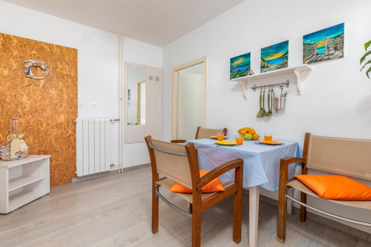 Nature & Sea Holiday Home With Pool Пула Екстериор снимка